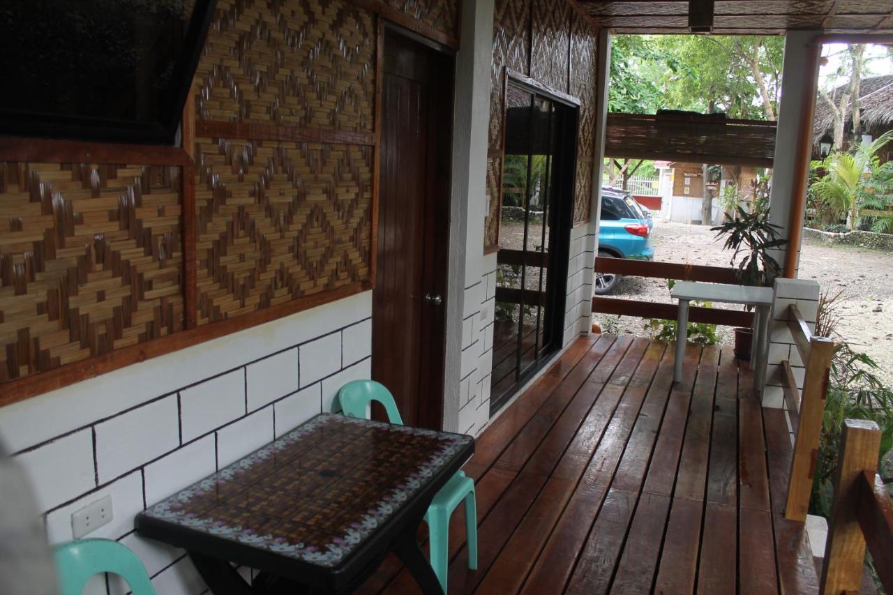 Sambag Hideaway Bungalows Moalboal Extérieur photo