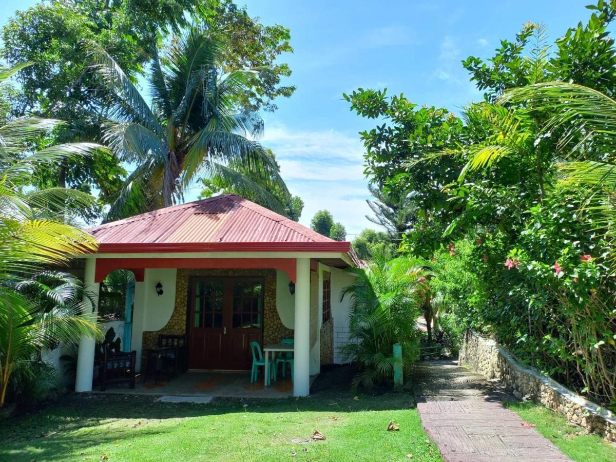 Sambag Hideaway Bungalows Moalboal Extérieur photo